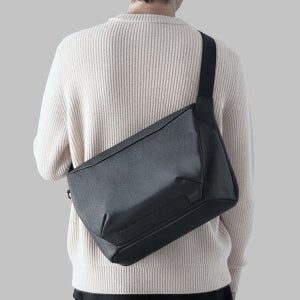[마테마틱] 제논 T30 메신저백 노트북 크로스백 옆으로매는 어깨 가방 남자