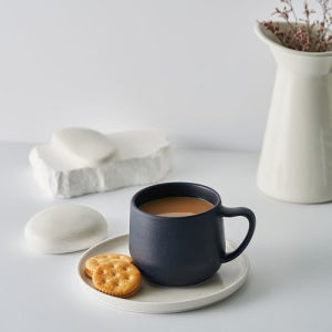 아리 카페 커피잔 찻잔 예쁜 도자기 카페라떼 카푸치노 잔