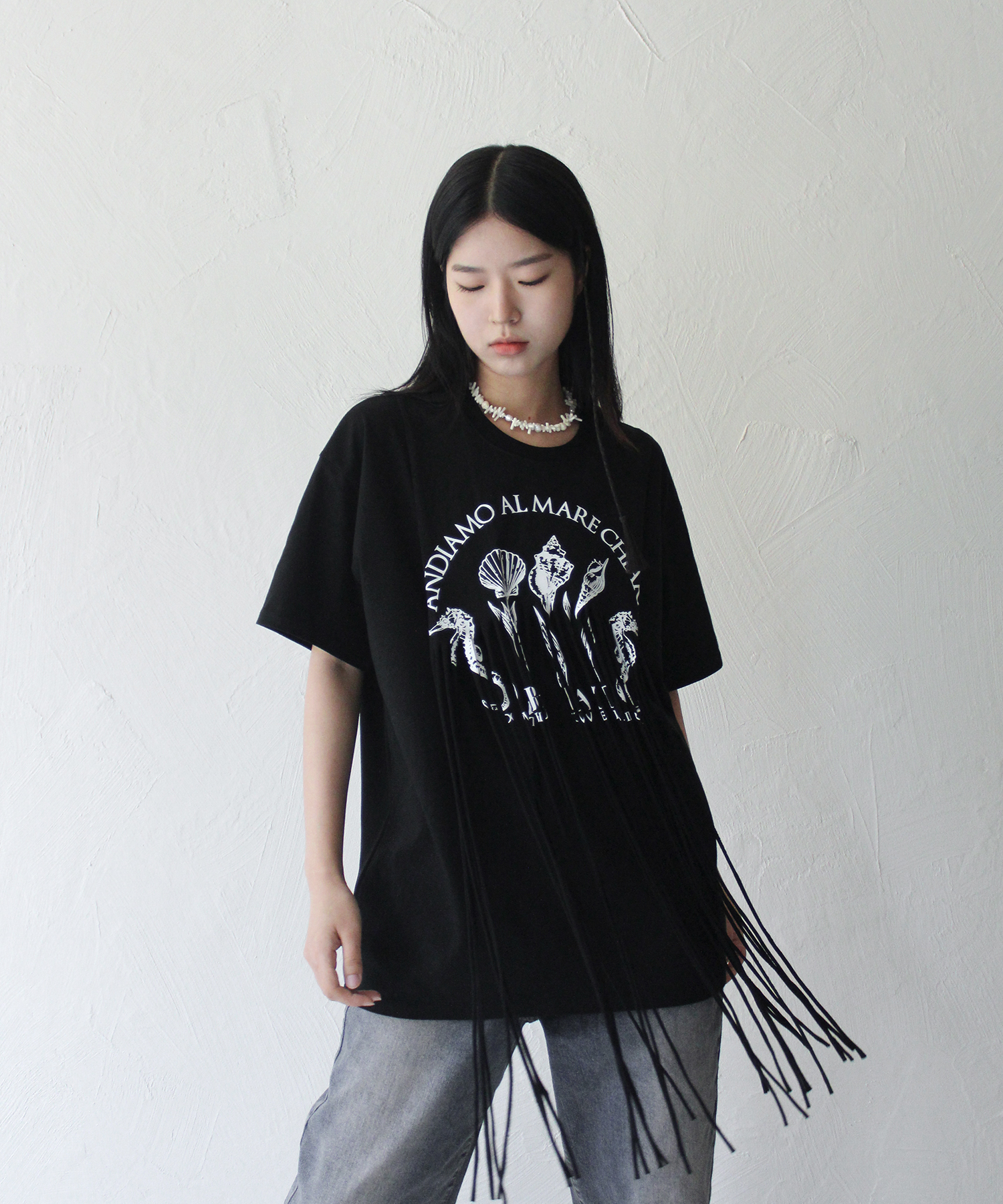 루바티 RUBATI Fringe Printed Tshirt (BLACK)