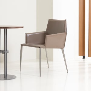 펠레 실버프레임 사이드 가죽 인테리어 팔걸이 의자