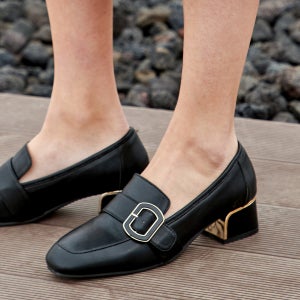 허시파피 여성 소가죽 버클 로퍼 힐 - 3FP4001/4002