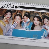 (ITZY) 있지 굿즈 2024년 & 2025년 탁상 달력 캘린더