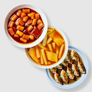 [금미옥] 떡볶이와 바삭만두 분식 밀키트 세트 (쌀떡 밀떡 즉석떡볶이 고기만두)