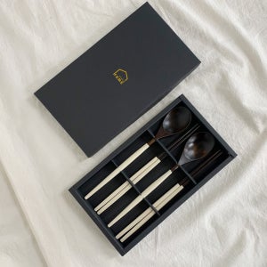 아카시아홈 고급 옻칠 나무수저세트 신혼부부 집들이 선물용 답례품