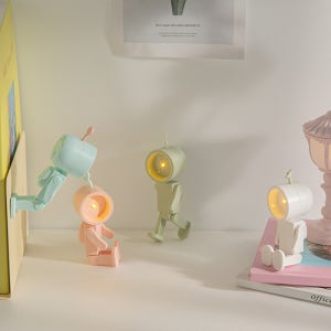 간접 조명 무드등 붙이는 자석 우주인 미니 LED
