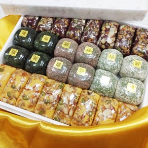 조현제떡연구소 궁중영양떡 2,5k 굳지않는 쫄깃한 수제 두텁떡 영양떡 선물포장기본 아침식사대용 추석 설날 명절선물세트 떡선물 답례떡 찹쌀떡 이바지 합격기원