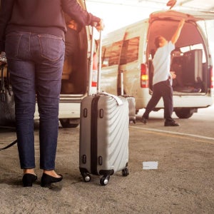 필리핀 클락공항 픽업, 드랍 (편도/클락공항) 주유비 기사식대 포함