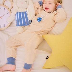 [몰리멜리프렌즈] 굿나잇래빗무발우주복