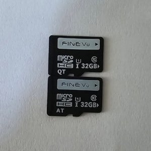 파인뷰 블랙박스 정품 메모리카드 32G