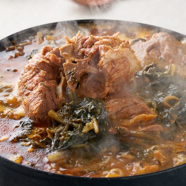 농가살리기 푸짐한 맛 배터지는 고기듬뿍 감자탕 5kg x 1팩