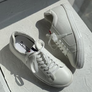 7cm 펀칭 클래식 미니멀 스니커즈
