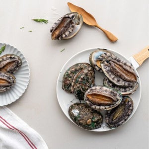 완도 중 활 전복 20마리 1.3kg (마리당 65g 내외)