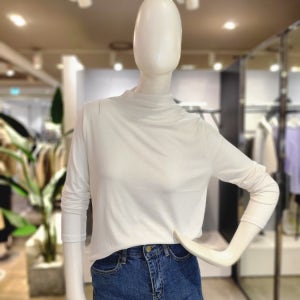 [더틸버리]하프넥 베이직 티셔츠 NCMTPAN0TS51W