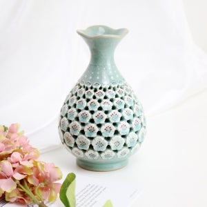 도성청자 매화문 투각 화병 19센티 전통 민속 인테리어 장식품