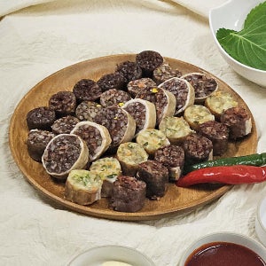 속이 꽉찬 야채 고기 막창 찰순대 토속피순대 500g 1kg