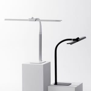 프리즘 LED스탠드 브로드윙L(LSP-9300) 블랙