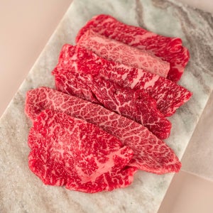 [3세+] 구이용 슬라이스 냉장 투뿔한우 소고기 등심 안심 살치살 특수부위 (150g)