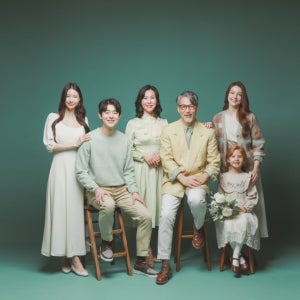 대구 구미 가족사진 리마인드촬영 의상대여 컨셉사진관 포시즌패밀리 스튜디오 헤어메이크업무료제공