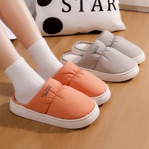 가벼운 패딩 보온 방한 거실 슬리퍼 털실내화