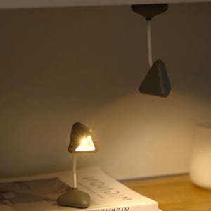 독서등 LED 북라이트 스탠드 조명 책상 침실 침대 무드등