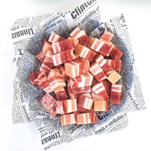 (배터짐)업소용 돼지 오겹살 깍두기10kg 훙쏘우러우 삼겹살 목살 목뼈 항정살 족발 갈비