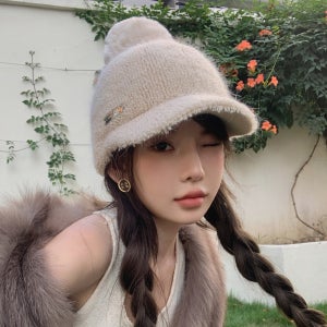 소피아 여성 골프 귀달이모자 귀도리 폼폼 방울털모자