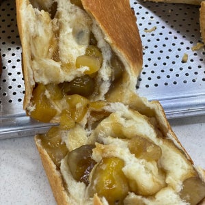 생식빵 공주밤 가득 바밤냥 (500g) 촉촉 쫀득 저온숙성 수제 디저트