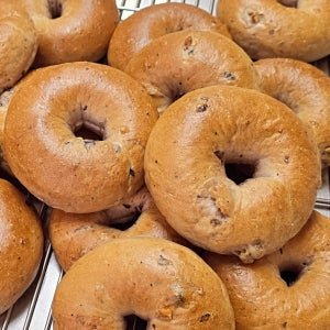 베이글 호두 블루베리 샌드위치 모닝 카페 맛있는 간식 아침식사 빵