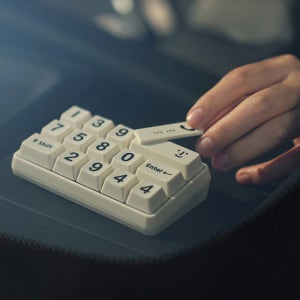 사각 키보드 주차 전화번호판 안심 알림판 자동차 신차 세차 선물 블랙