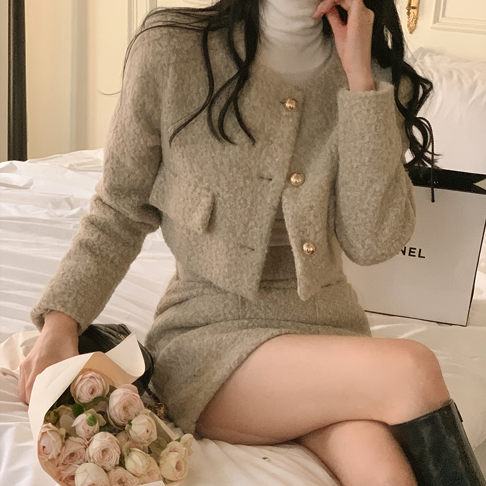 하객룩 노카라 울 부클 크롭 자켓