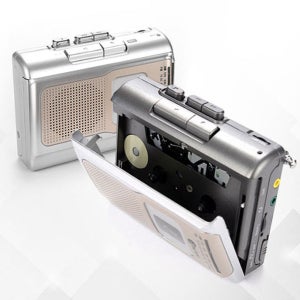 아날로그 휴대용 카세트 플레이어 레트로 감성 라디오수신 녹음기능탑재 건전지방식