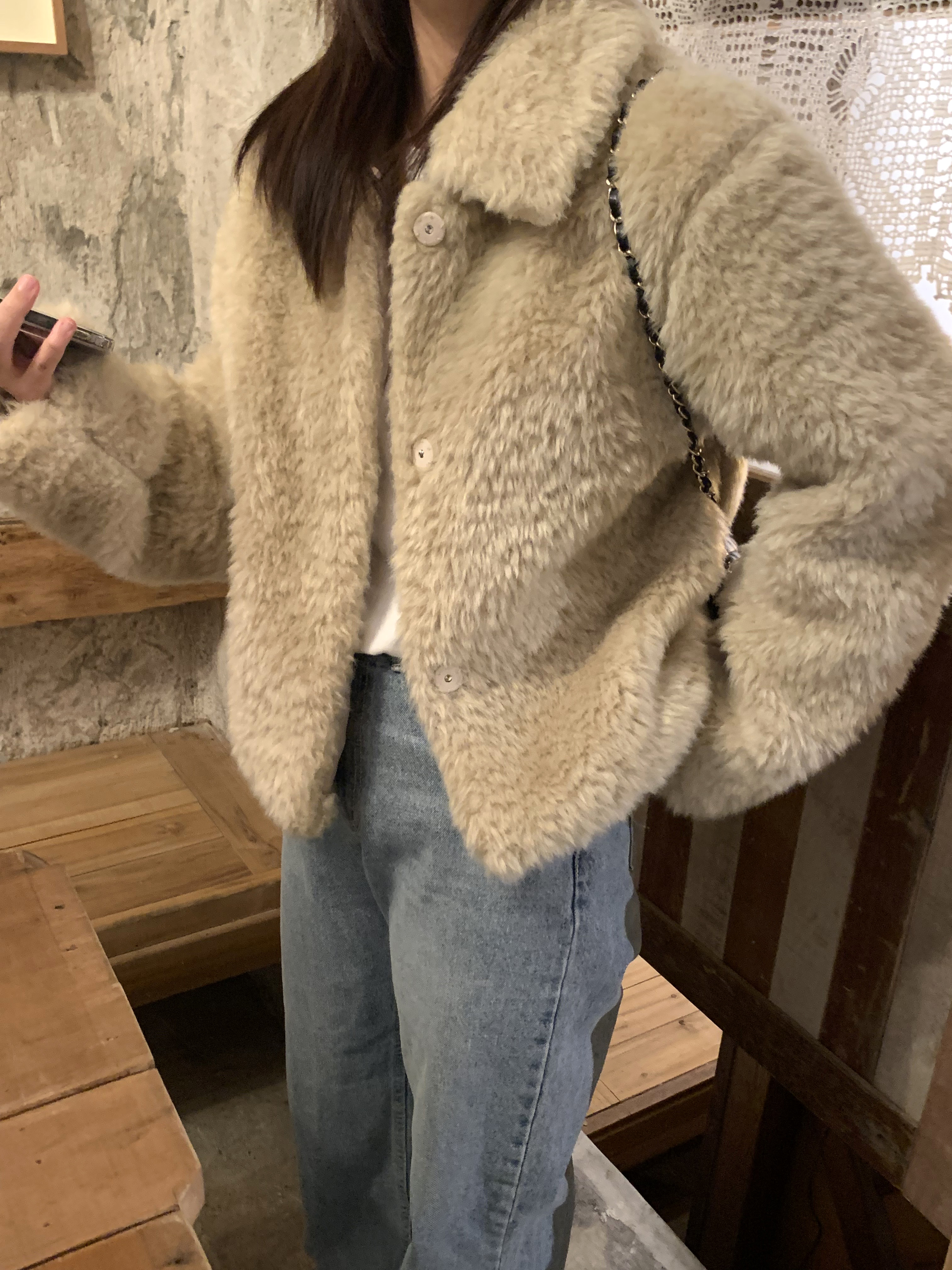 (크림 당일) 카라 퍼 시어링 자켓 (2color)