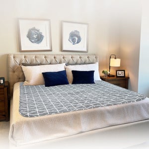 따뜻해 요 전기매트 전기요 전기장판 프리볼트 1인용 캠핑 침대 싱글 국산 랜덤 소