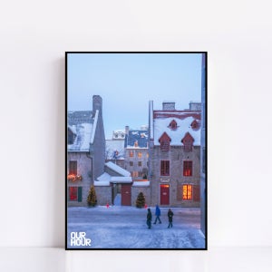 No.519(S) OUR HOUR 07 겨울사진 겨울이야기포스터 눈오는 눈내리는 풍경 설국 마을 눈길 불빛 축제 겨울정취 겨울분위기 겨울밤 겨울감성 인테리어 선물 사진 포스터 액자