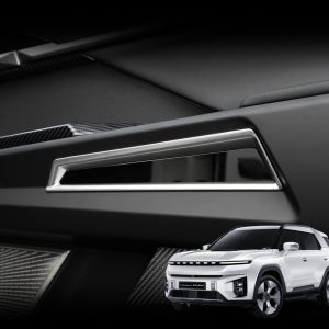 토레스 EVX 튜닝 도어포켓 실버 몰딩