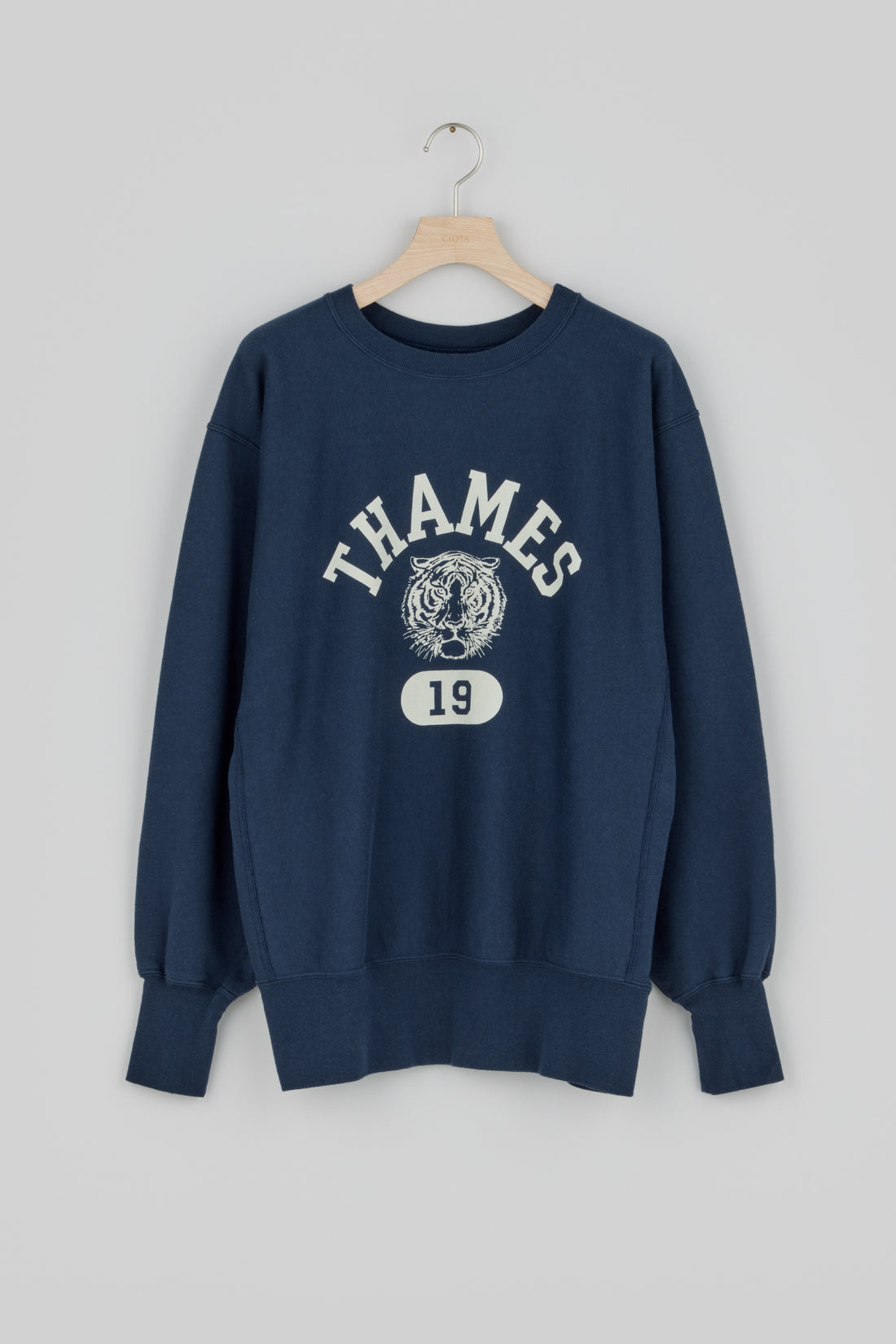시오타 CIOTA Printed Sweatshirt 24SS