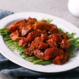 푸딩팩토리 떠먹는 족발 덜매운맛 400g 양념족발 불족발 술안주 매운음식