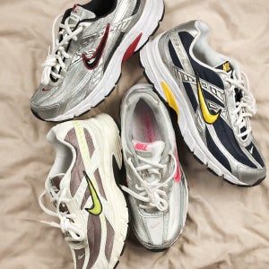 나이키 이니시에이터 레트로 운동화 커플 런닝화 블루 실버 화이트