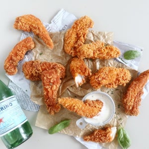 케이준 치킨텐더 1kg 국내산 닭안심살 치킨튀김 치킨너겟