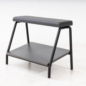 코지스틸 2단 그레이 사무실 발받침대 현관 신발장 겸용 의자