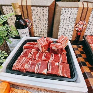 (주7일 매일배송)반값특가 - 어린소(송아지)연한 소찜갈비 1.8kg박스(3근)