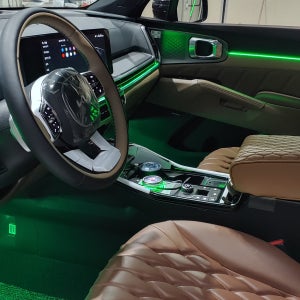 신형 쏘렌토 MQ4 순정연동 RGB 엠비언트