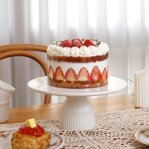 로얄보덴 아도르 케이크 스탠드 1개, 중형