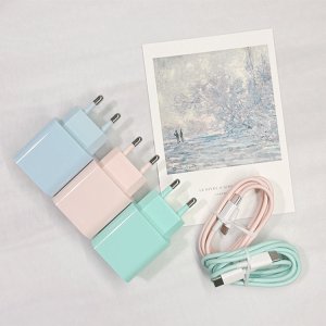 디자인 파스텔 무드 컬러 초고속 25W 어댑터
