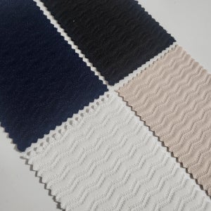 지그재그 엠보싱 양면 자카드원단 4칼라 자가드