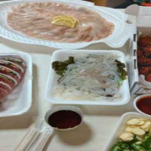 [당일]고성 통일전망대+속초 회정식+영랑호수윗길+외옹치 바다향기로길