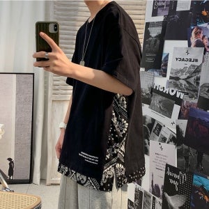 여름 빅사이즈 블랙 레터링 페이즐리 반다나 옆트임 레이어드 루즈핏 박시 반팔 5부 티셔츠