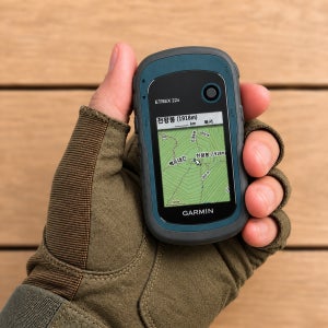 [GPS월드] 한글 가민 22x 32x garmin etrex 이트렉스 휴대용 GPS 나침반 거리계 속도계 면적계산 지적도 약초산행