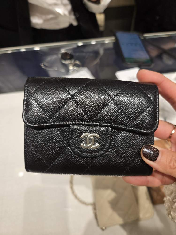 샤넬 클래식 카드 홀더