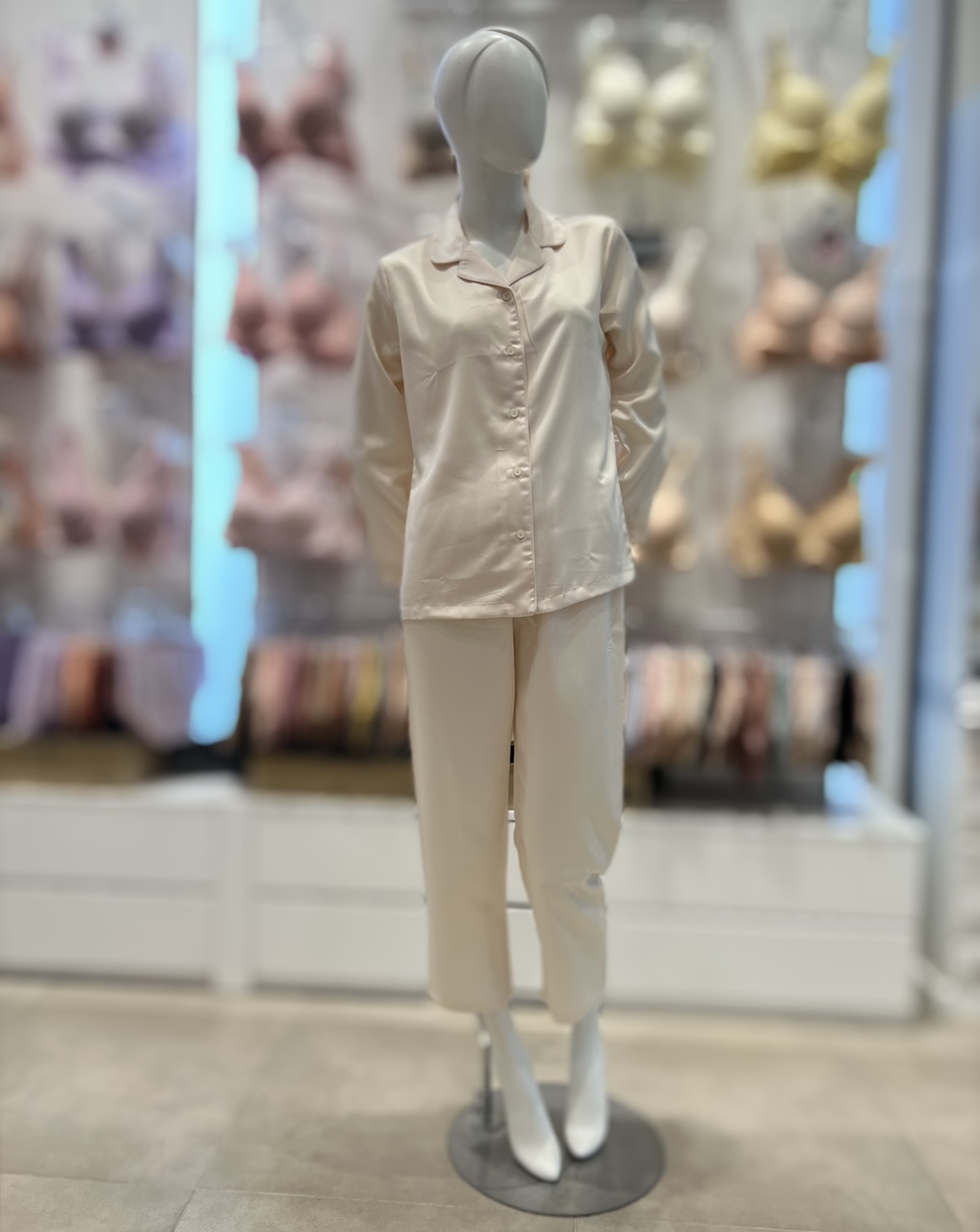 비비안 프리미엄 실크 파자마 세트